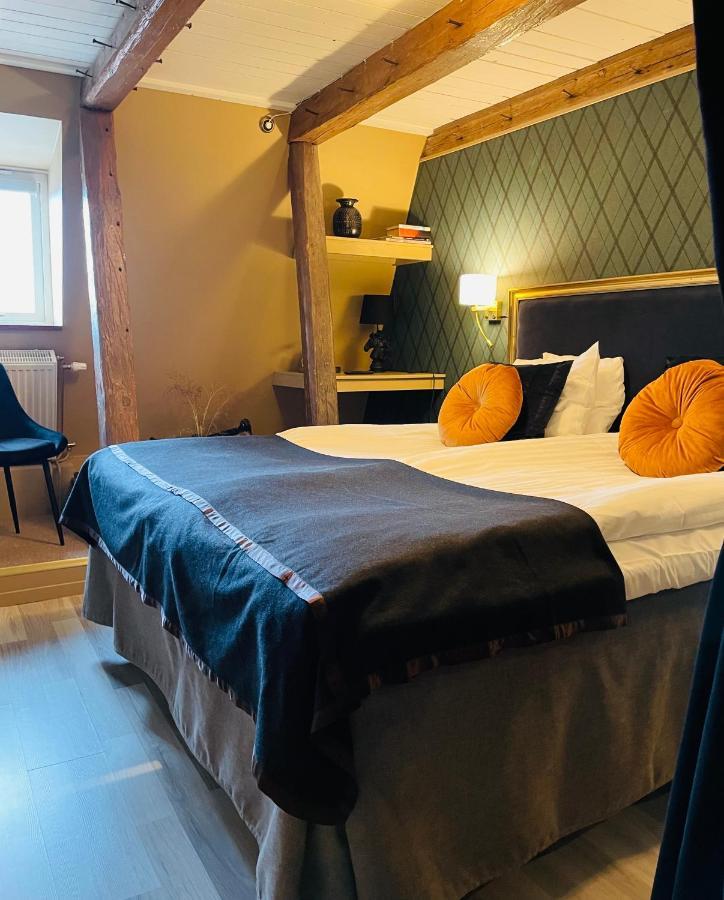 Hotell Gästgivaregård 4*
