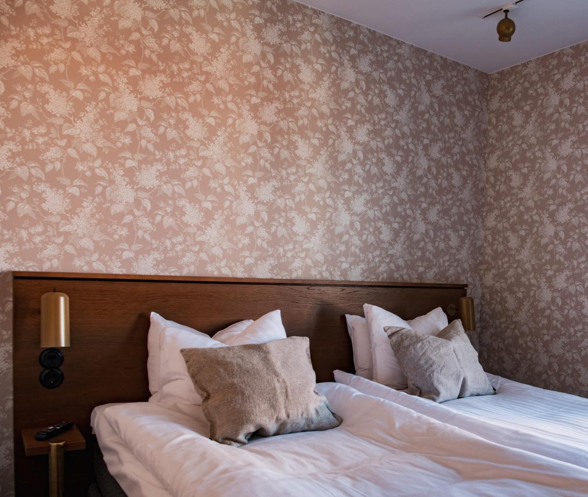 Gaestgivaregard Hotel